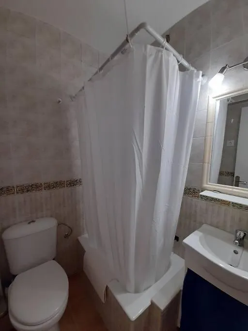 Bonito Estudio En El Centro. Ideal Parejas. Palamos 0*,  Spain