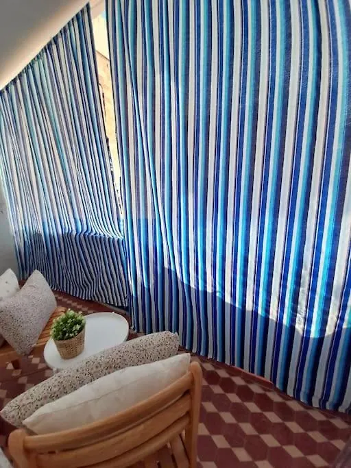 Bonito Estudio En El Centro. Ideal Parejas. Palamos 0*,