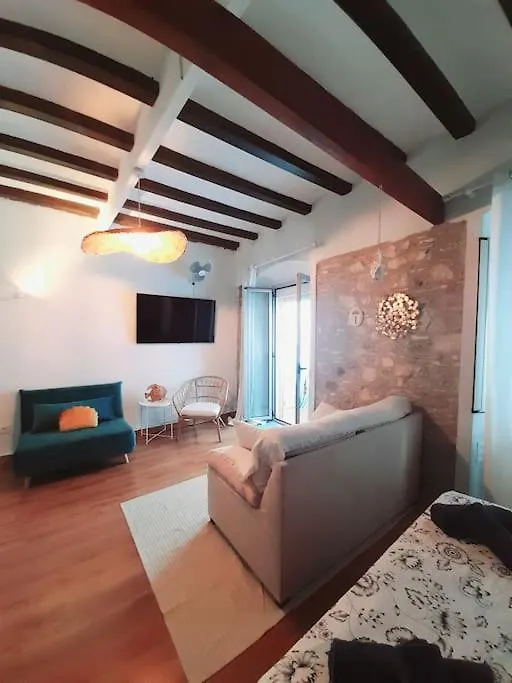 Bonito Estudio En El Centro. Ideal Parejas. Palamos Spain