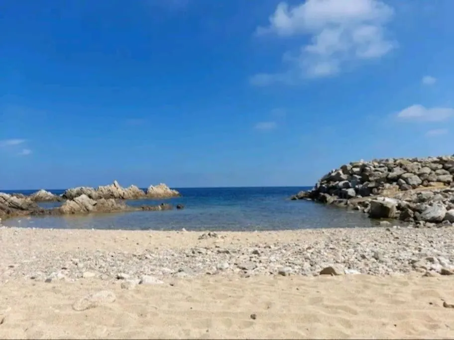 Bonito Estudio En El Centro. Ideal Parejas. Palamos Spain